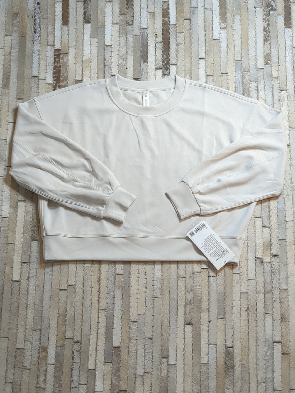 Lululemon Women's Size 10 Perfectly Oversized Cropped Crew White Sweatshirt NWT